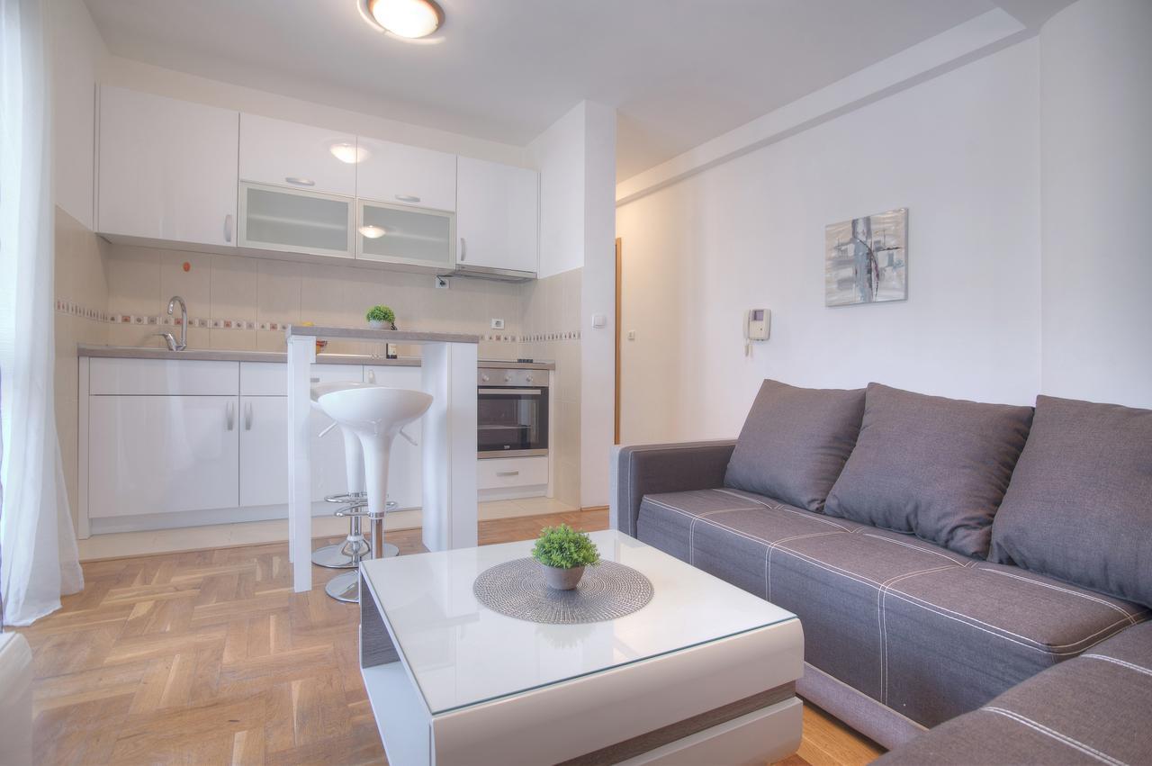 Dobrljanin Lux Apartment 布德瓦 外观 照片