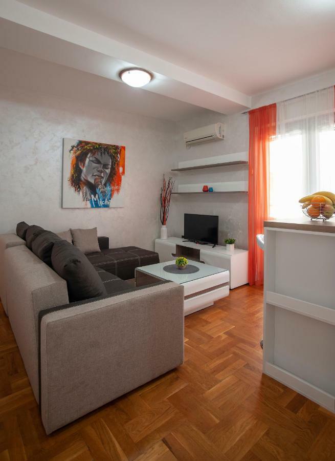 Dobrljanin Lux Apartment 布德瓦 外观 照片